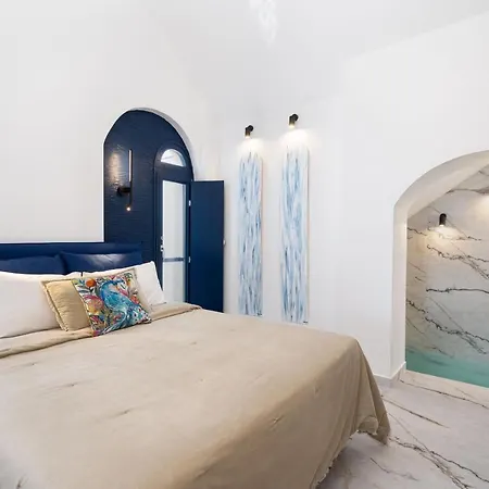 Amera * Fira (Santorini)