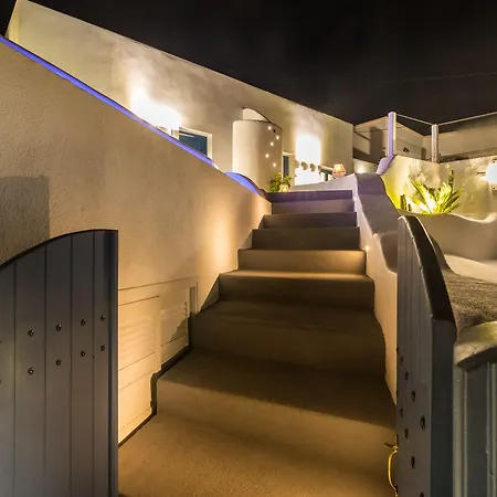 Amera Apartament Fira (Santorini)