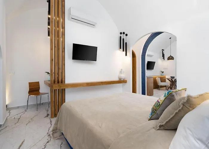 Amera * Fira (Santorini)