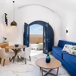 Amera Lägenhet Fira (Santorini)
