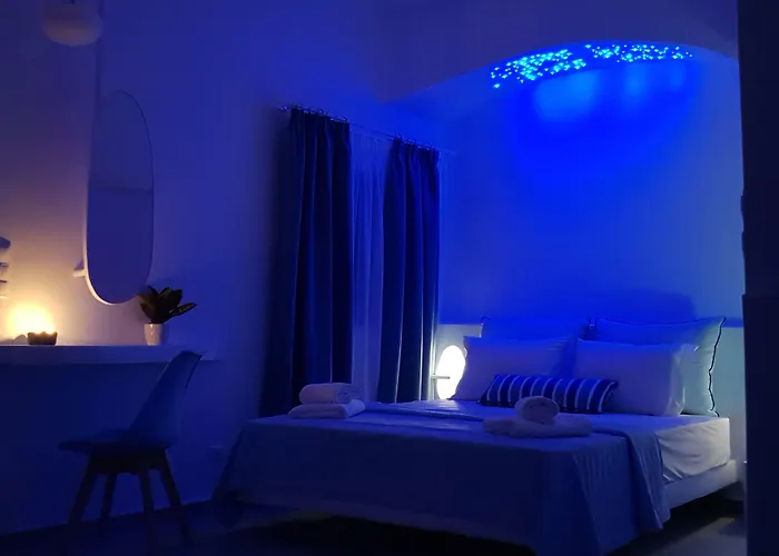 Amera Daire Fira (Santorini)