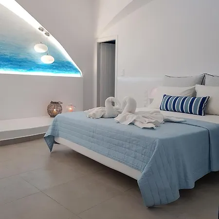 Amera Apartment Fira (Santorini)