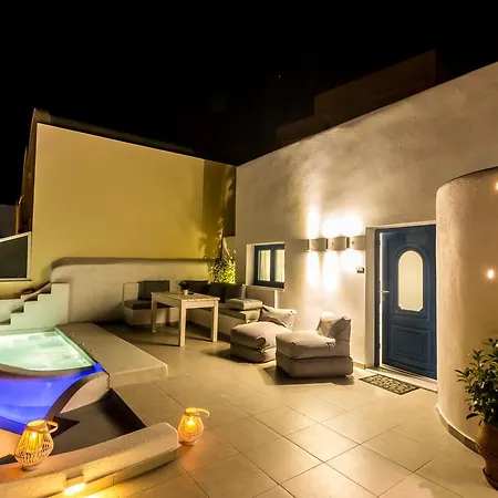 Amera Apartment Fira (Santorini)